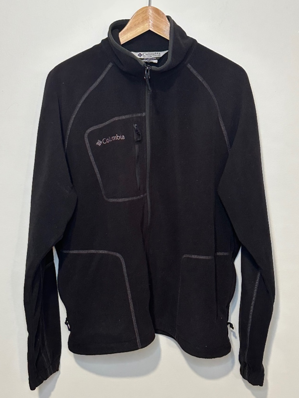 Columbia Sportswear Men Size Large Sweater Black Full Zip Fleece Jacket